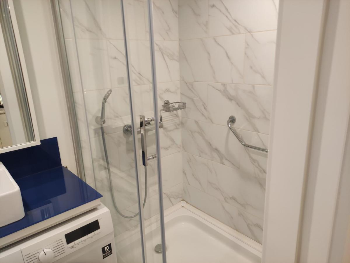 Orbi Cyti Apartamento Batumi Exterior foto